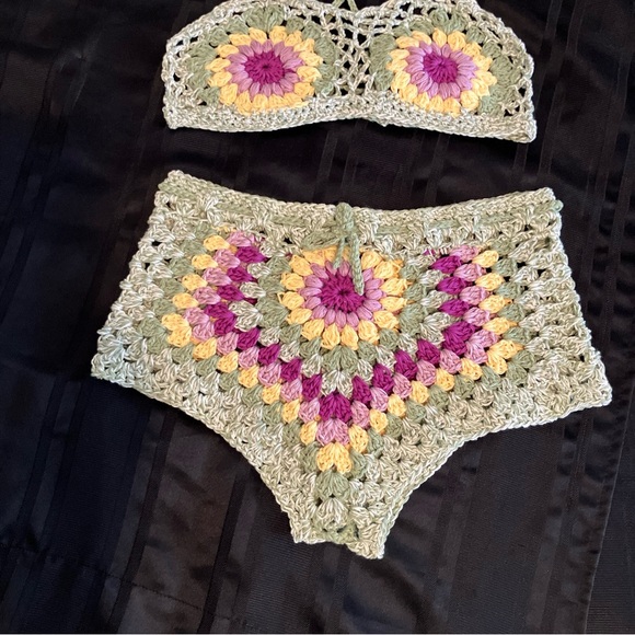 Summer Crochet Crop Tank Cheeky Shorts Set Granny Squares Sexy M High Waist - Picture 9 of 16